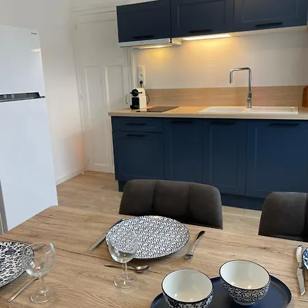 Terrasse 4 A 6 Adultes Linge Compris 3 Min Du Parc Puy Du F0u Les Épesses