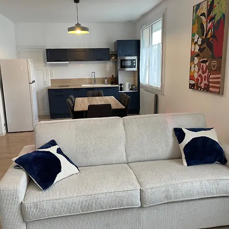 Terrasse 4 A 6 Adultes Linge Compris 3 Min Du Parc Puy Du F0u *