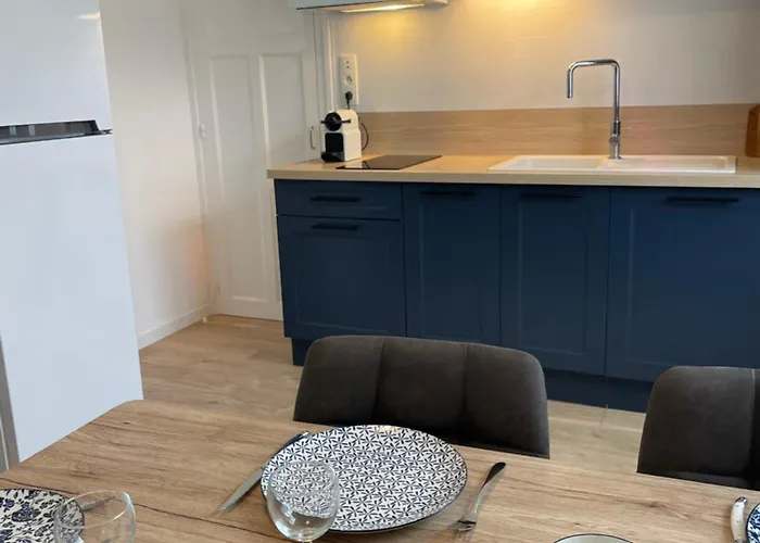 Terrasse 4 A 6 Adultes Linge Compris 3 Min Du Parc Puy Du F0u Les Épesses